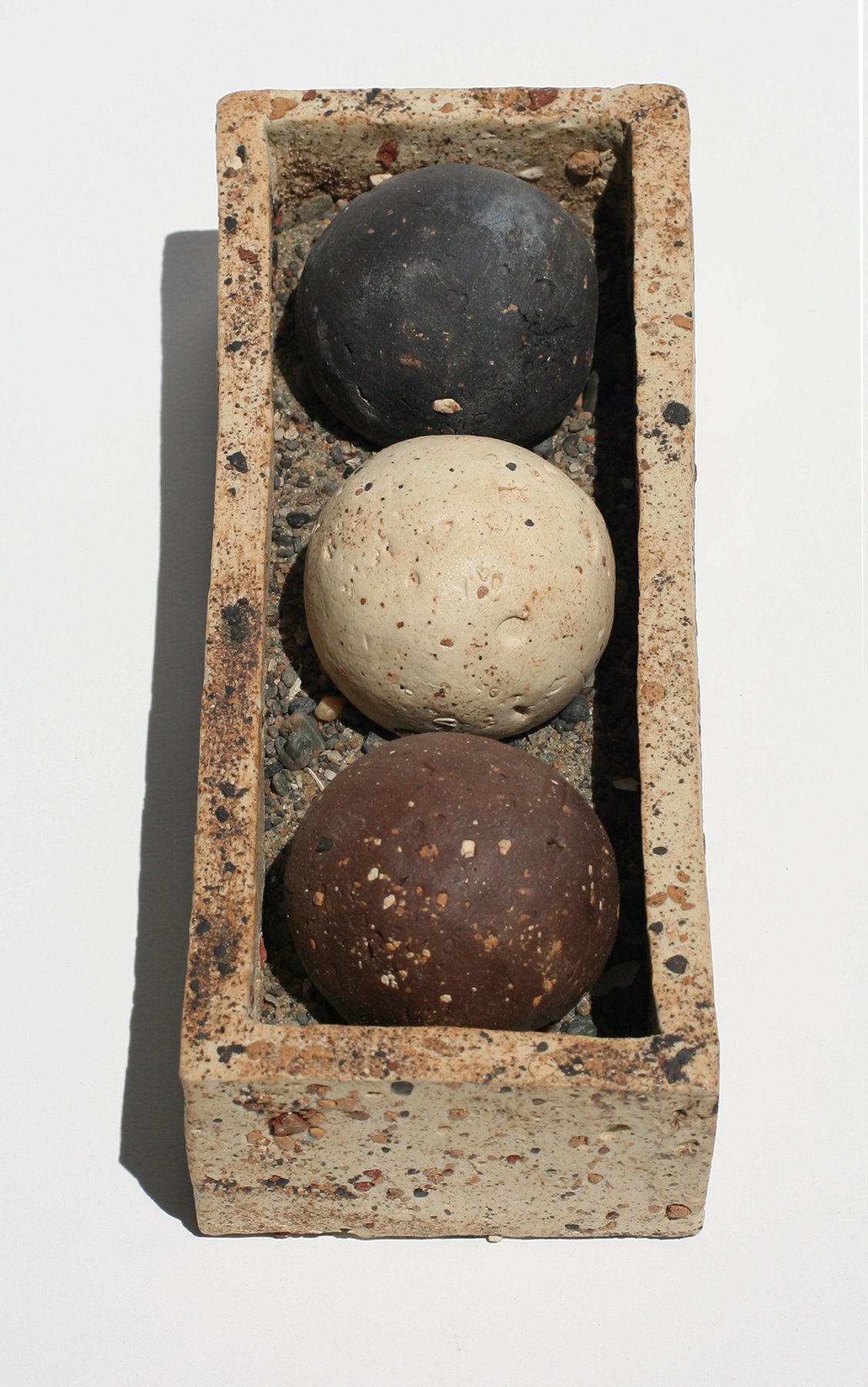 3 Balls, Boxed (private collection)