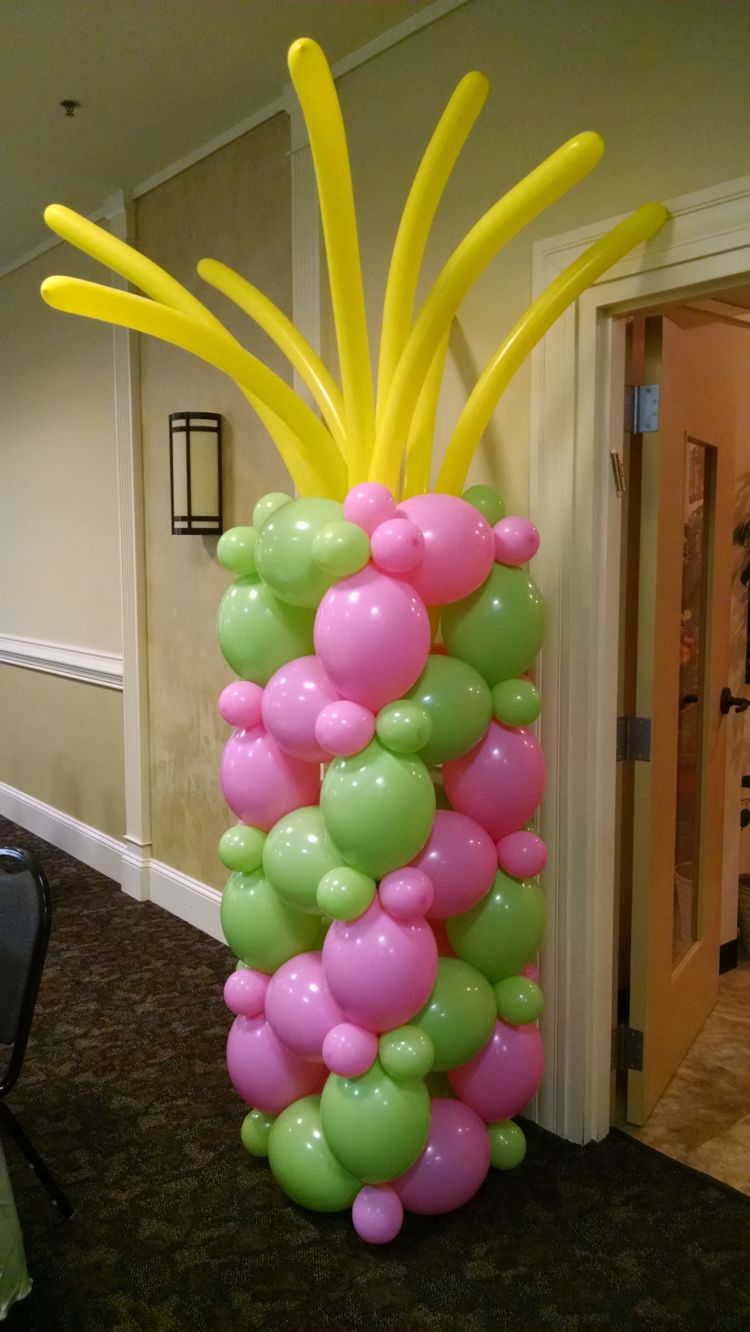 Tropical balloon column