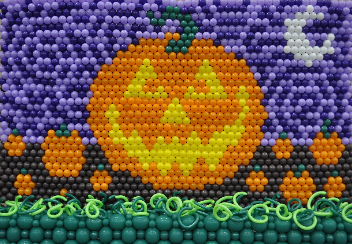 Balloon mural of a Jack 'O Lantern