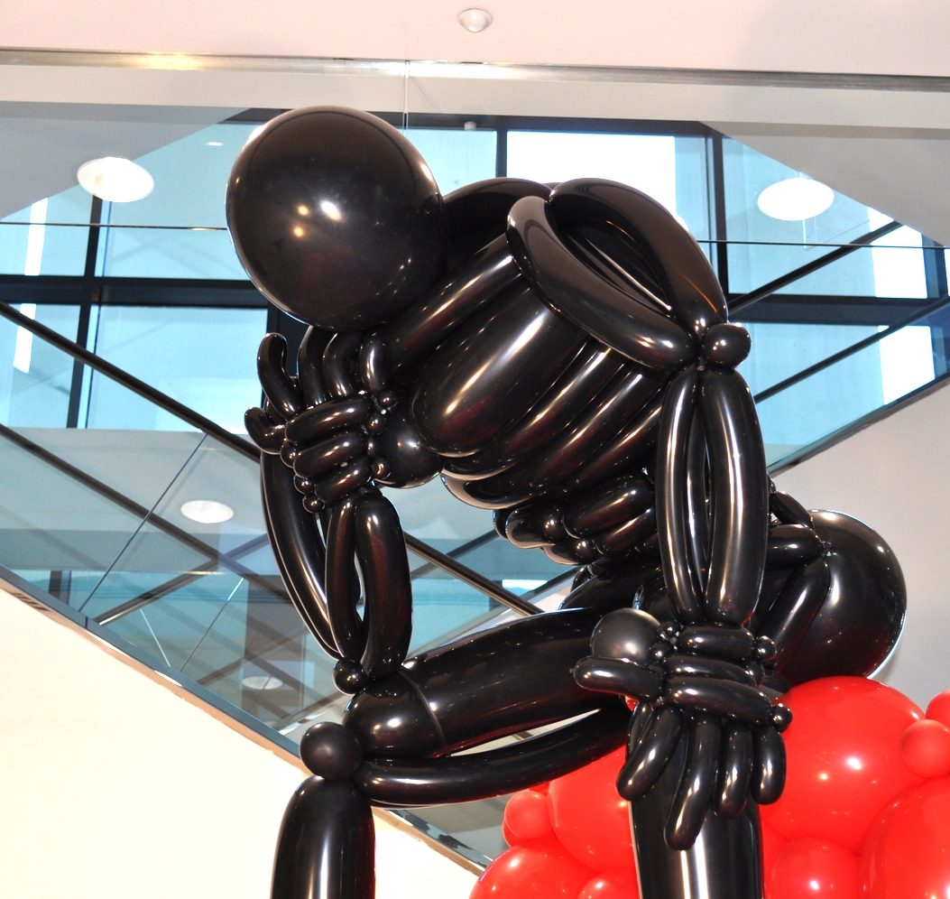 Auguste Rodin's "The Thinker" made from balloons