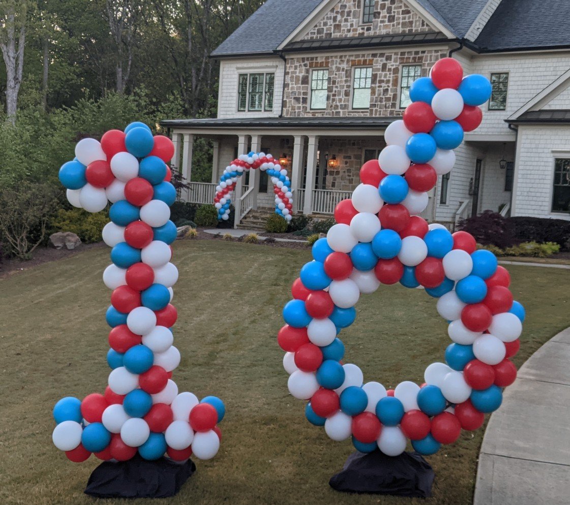 16th Birthday Balloon Yard Art and Arch