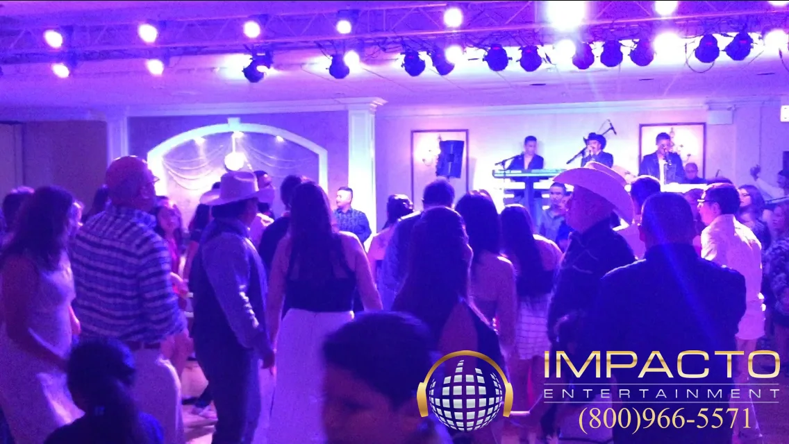 Los Recruditos-logo.jpg