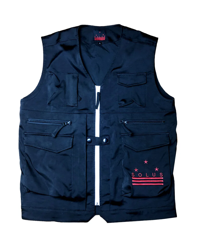 SoloVest.Black.Website.JPG