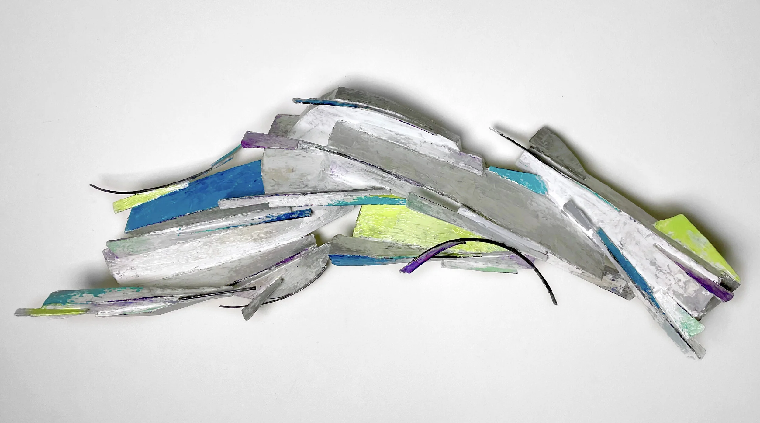 HEISH |&nbsp;PAPERBOARD, WIRE, ACRYLIC | 24"&nbsp;X 10" X 6"
