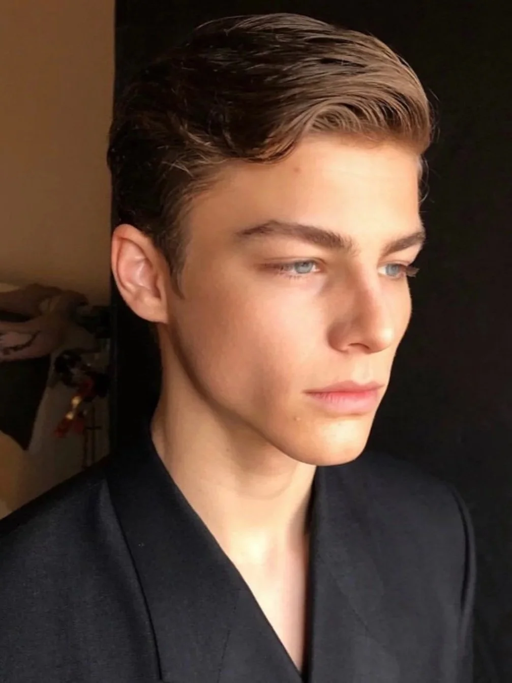 Men's grooming for a New York City photoshoot.