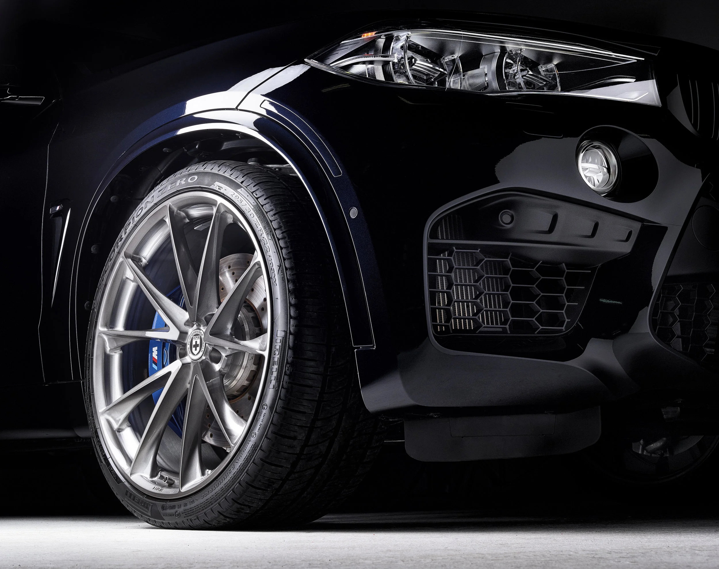 0392 front wheel copy.jpg