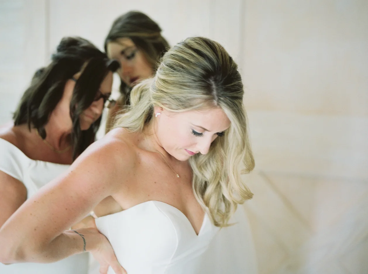 northcarolinacontemporaryrusticwedding