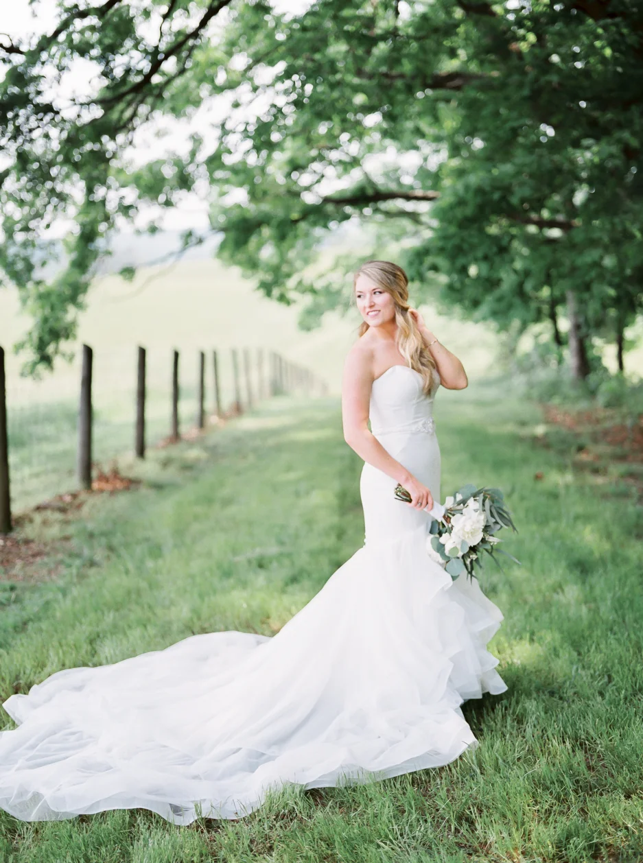 northcarolinacontemporaryrusticwedding