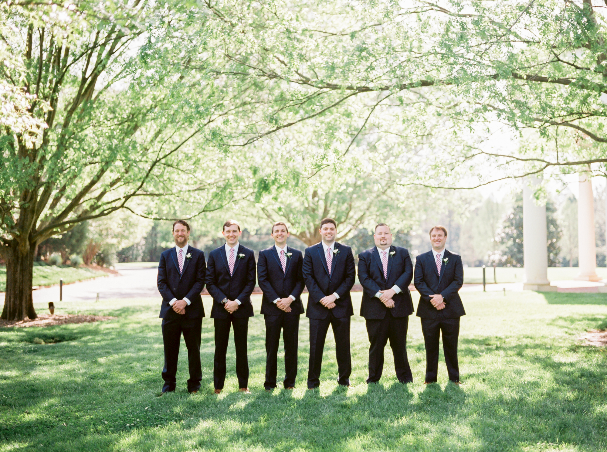 groomsmen photography on wedding day