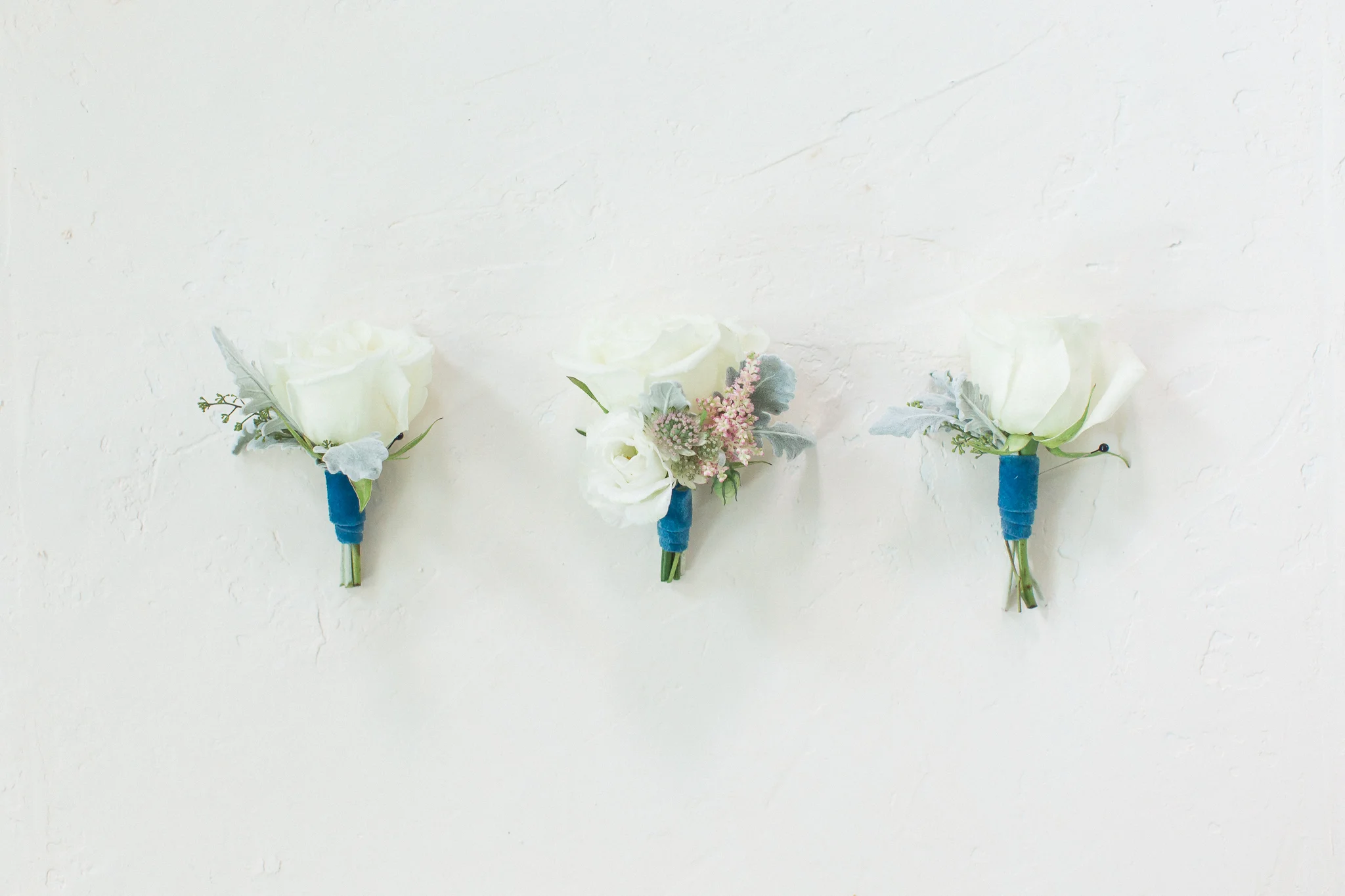 groomsmen boutineere ideas