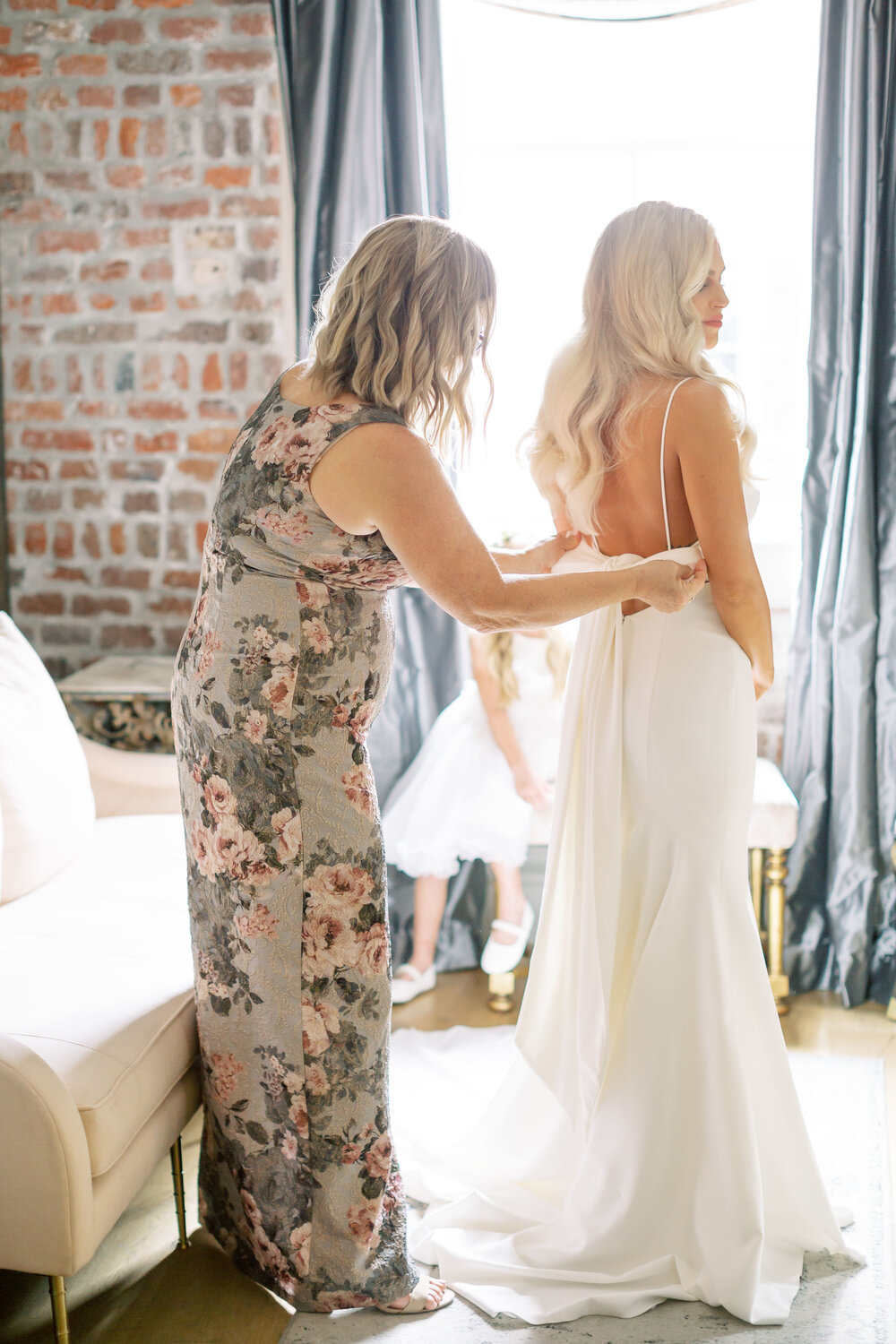 Mother of the Bride and Bride on Wedding Day