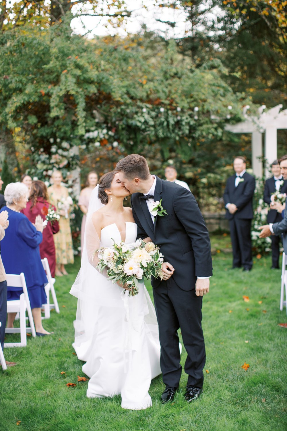 Piermont Cottage Wedding at Old Edwards Inn