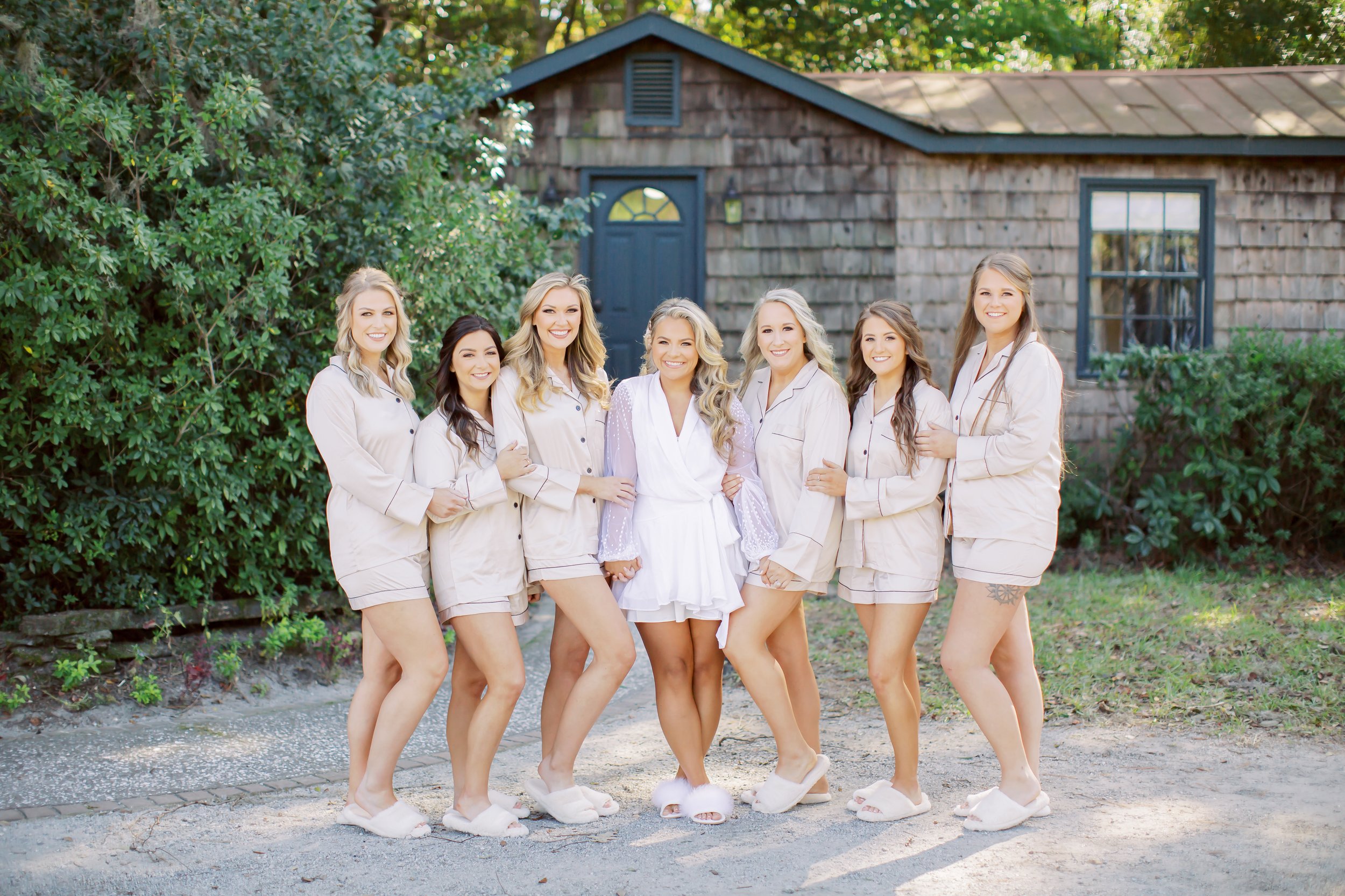 Bridesmaids at Magnolia Plantation