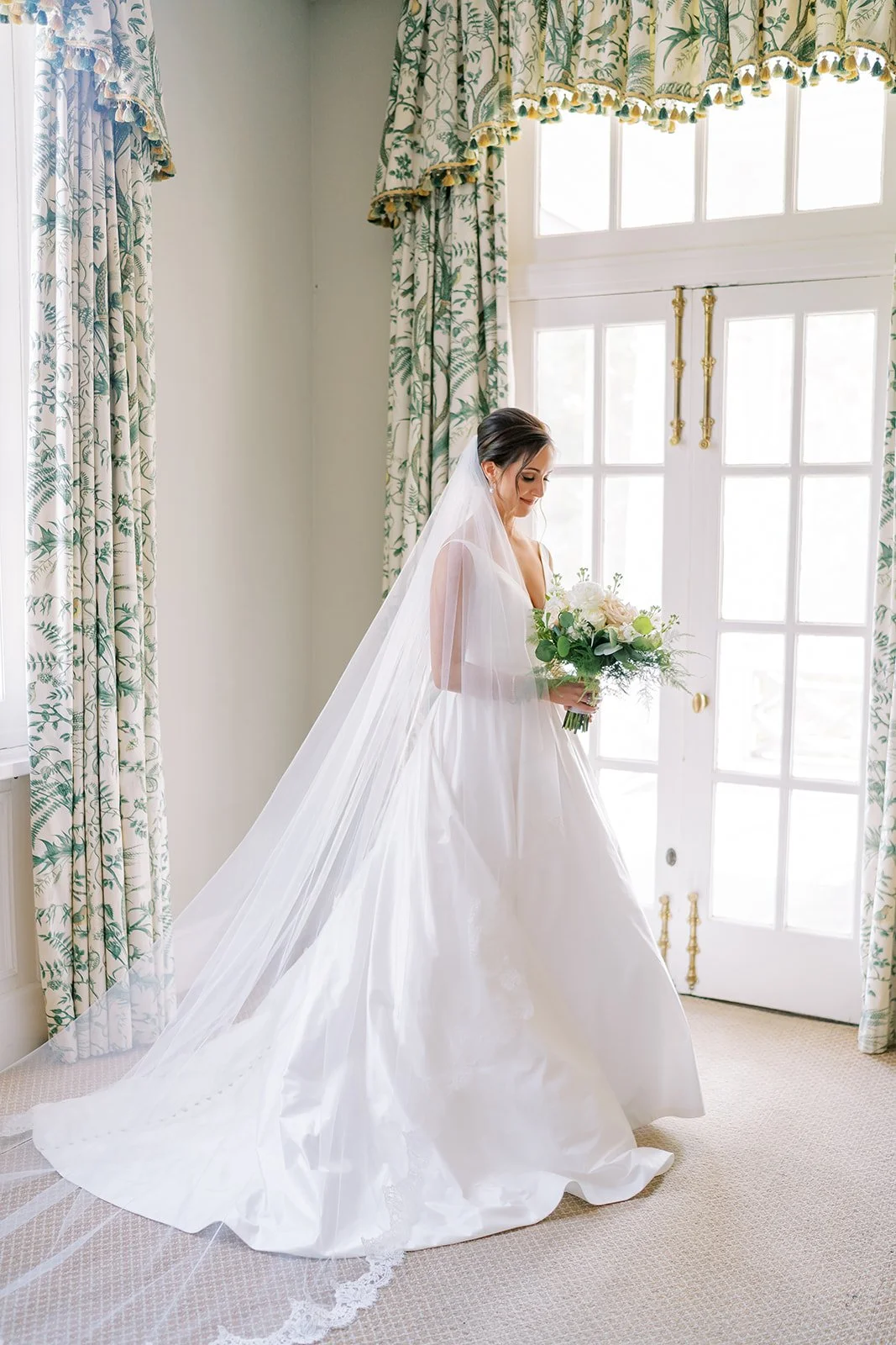 A Pastel Colored Duke Mansion Wedding in Charlotte, NC | NC Wedding Photography