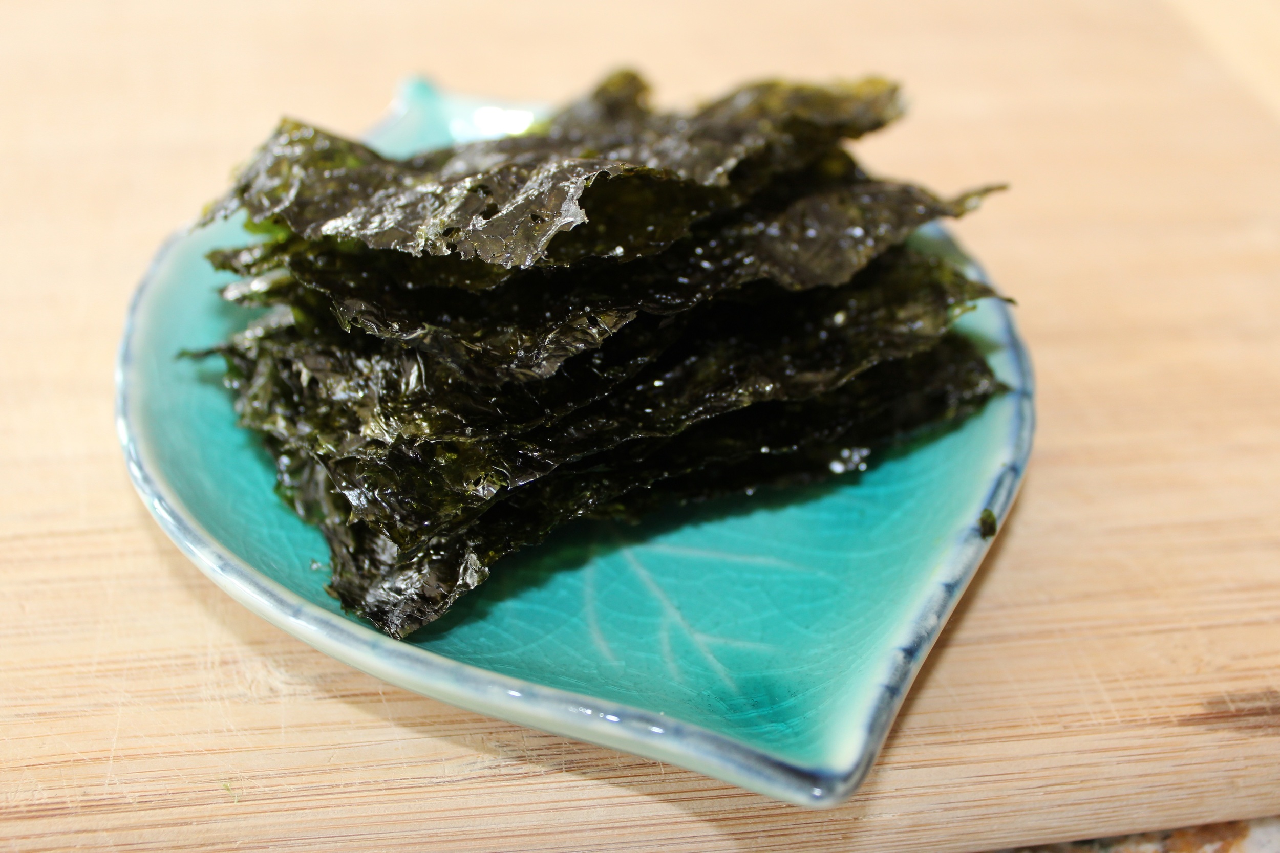 Seaweed on plate.jpg