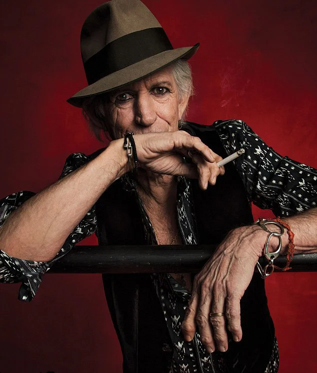 Client: WSJ Magazine Photographer: Inez and Vinoodh