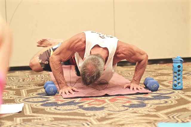 yoga.daniellezimmererphotography6.jpg