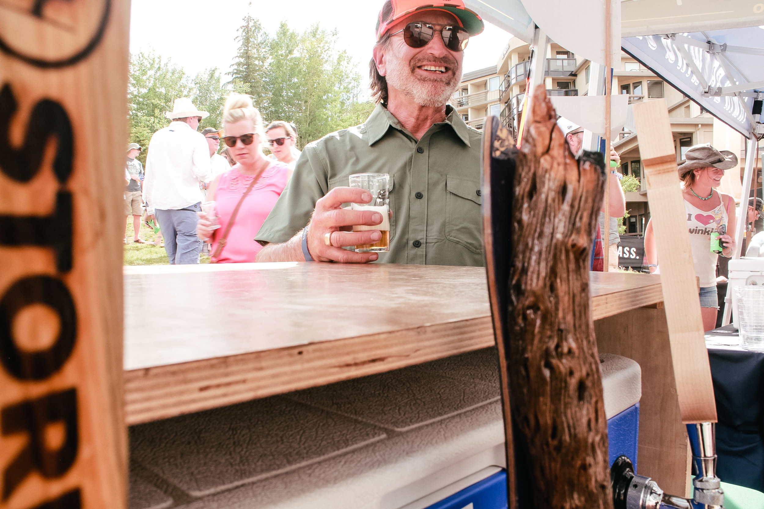 .colorado brewers guild .daniellezimmerer.lifestylephotography.steamboatspringsphotographer.stormpeak brewery 