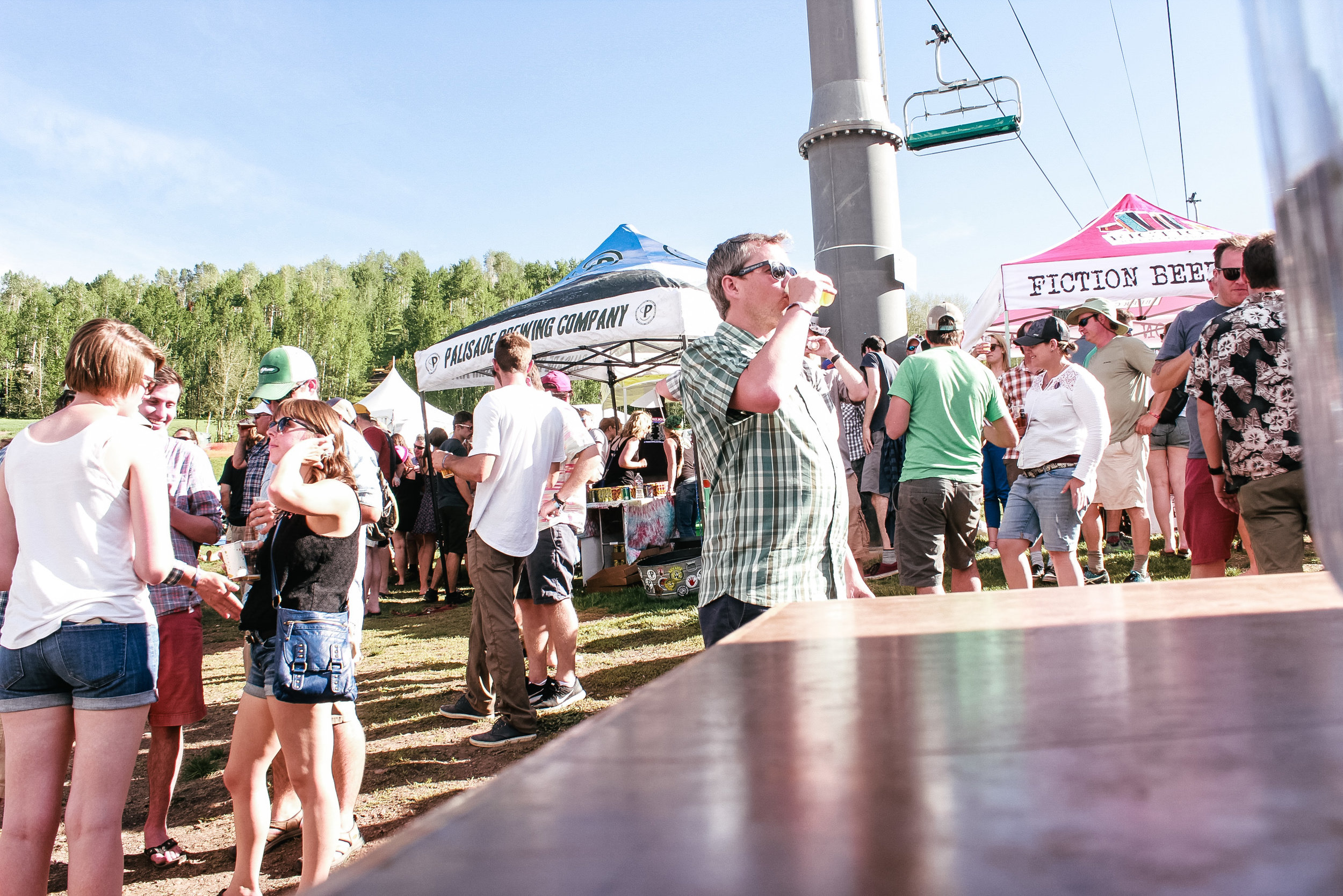 .colorado brewers guild .daniellezimmerer.lifestylephotography.steamboatspringsphotographer.stormpeak brewery 