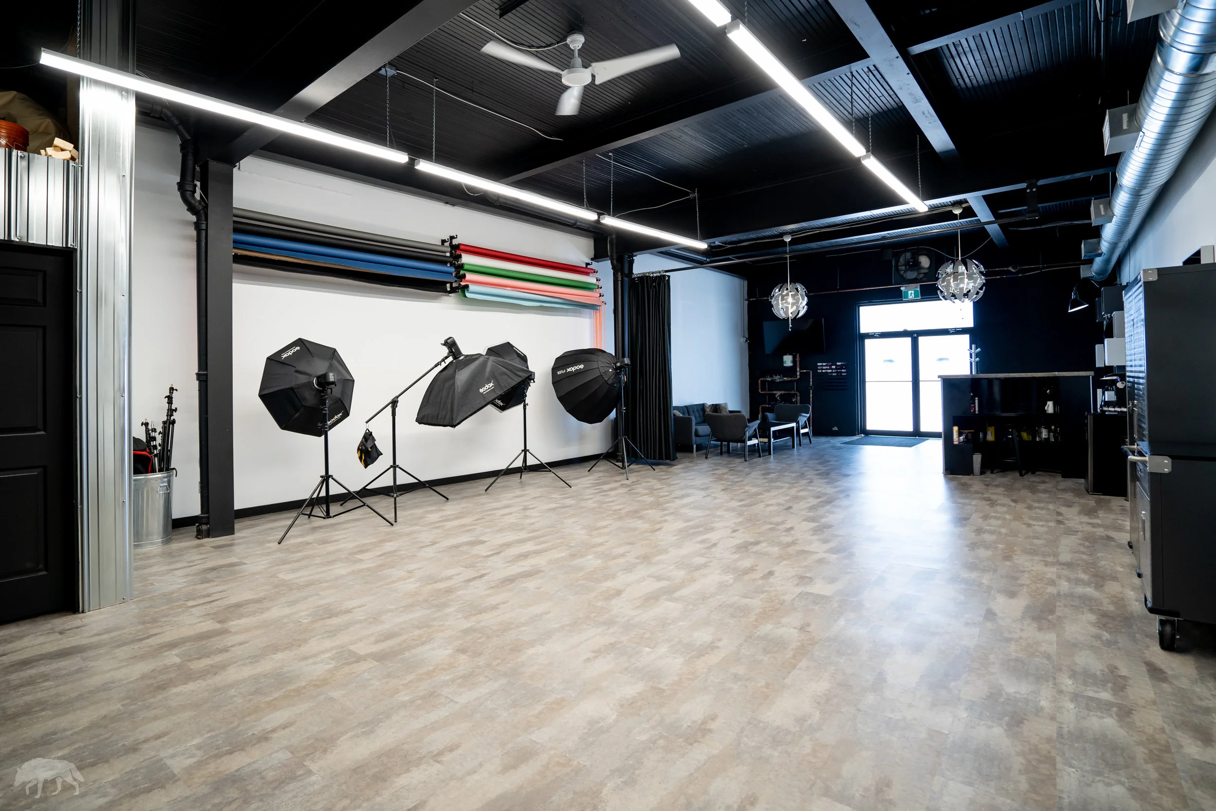 G3 Designs Photo & Video | Studio Rental book your studio session