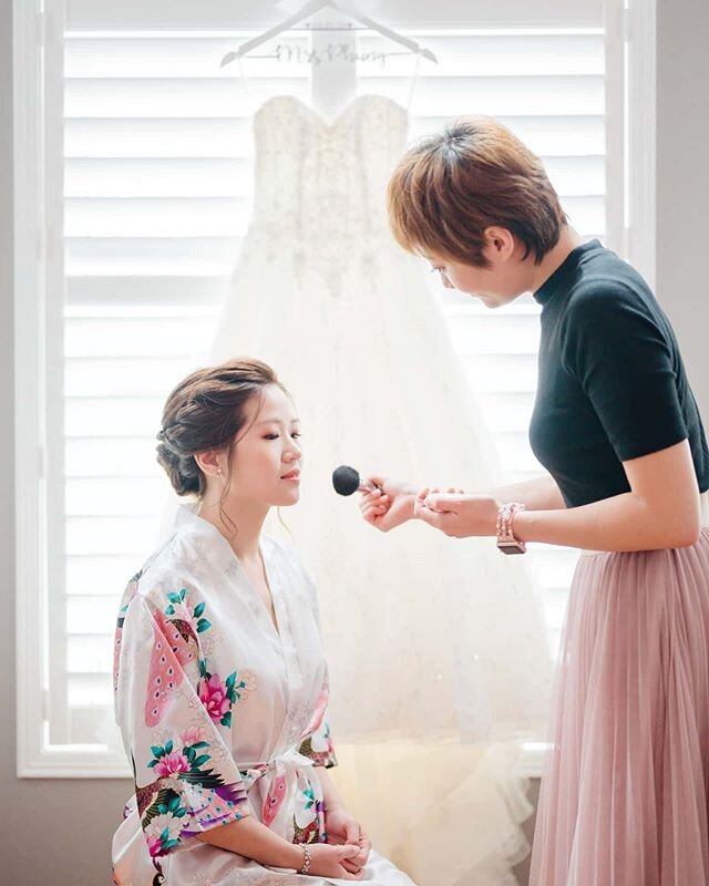 Makeup and hair by Michelle Yu @michelle_yu_myumakeup
Photos by HerMan photography @hermanphotos

#weddings #weddingmakeupartist #wedding #weddingday #weddingceremony #weddingphotography #weddinghair #weddingmakeup #makeup #makeupartist #hair #hairst