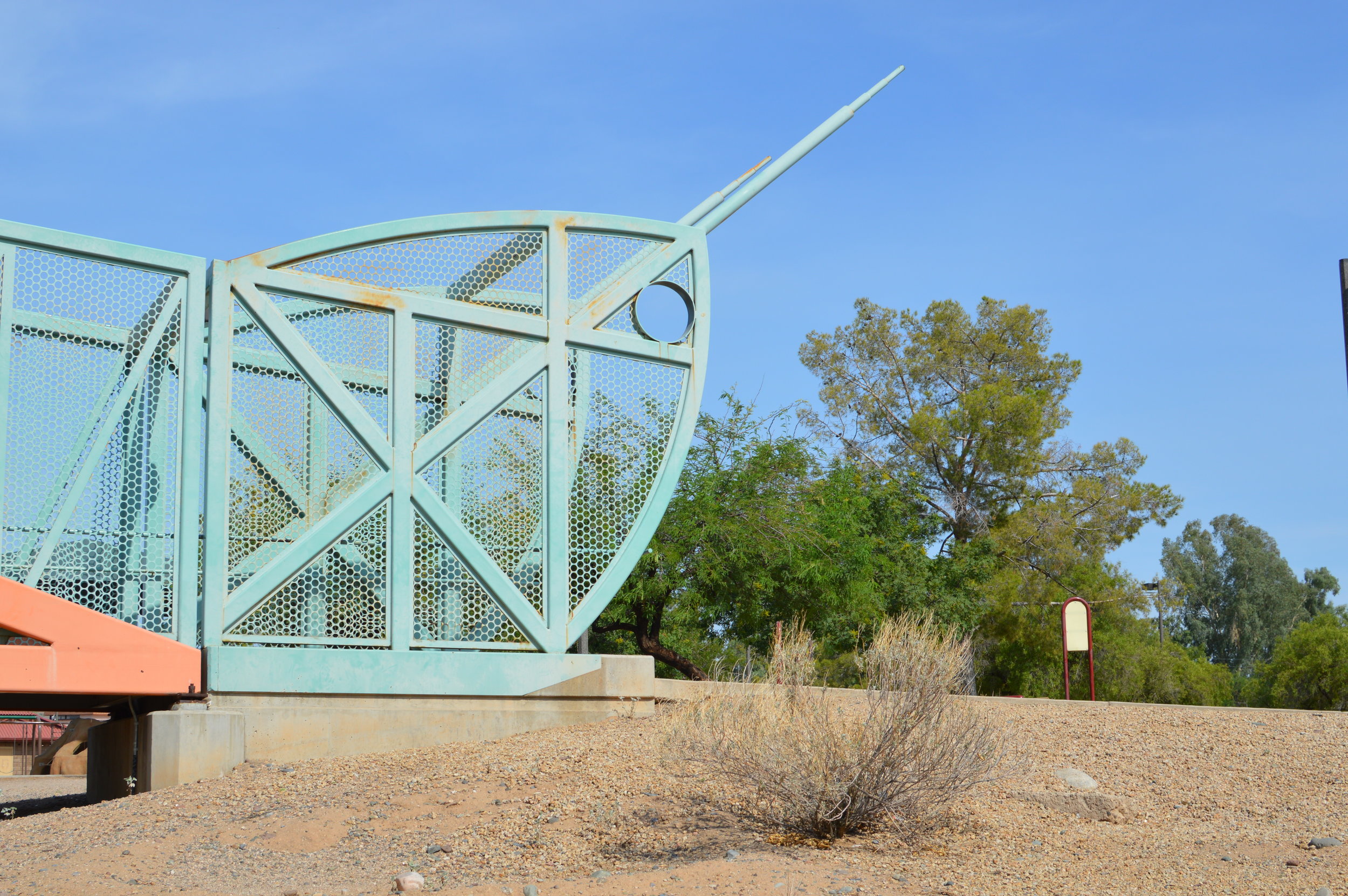 Grasshopper Bridge, Moon Valley