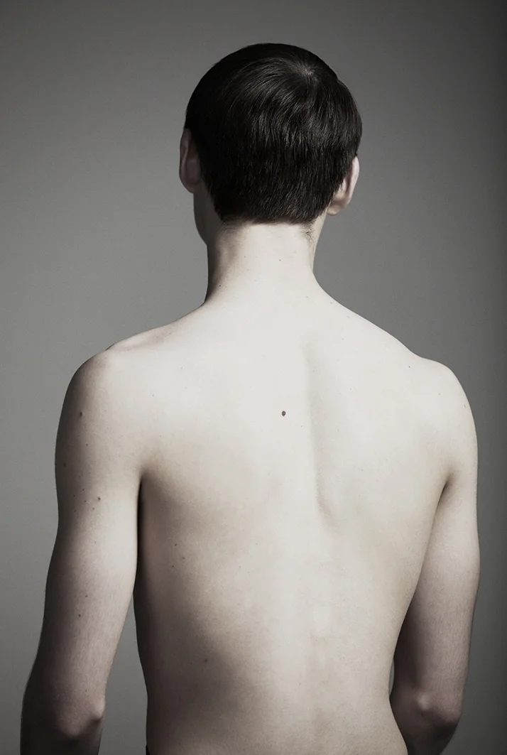 KylieCoutts_EdwardGilbert_Campaign_Portrait_TEMPLATE_Shot05.jpg