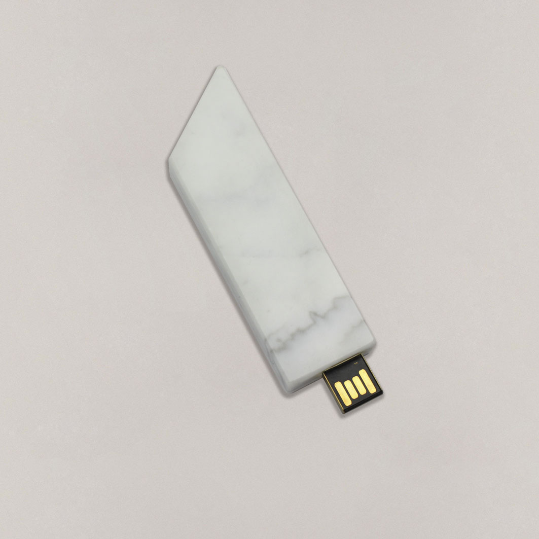 wecravedesign_marbleusb_modelo_002.jpg