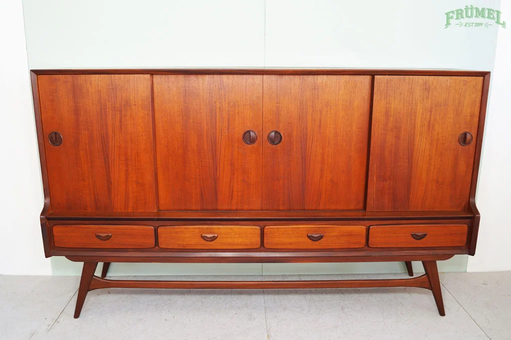ka10-17-highboard-louis-van-teeffelen-voor-webe.jpg