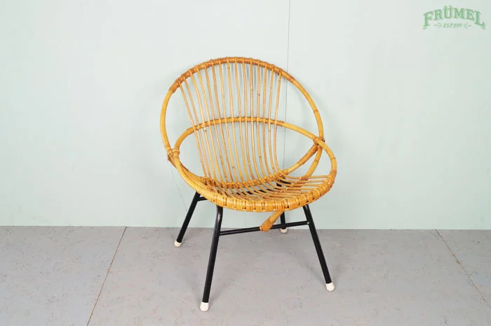 st16.1-18 rotan stoel.jpg