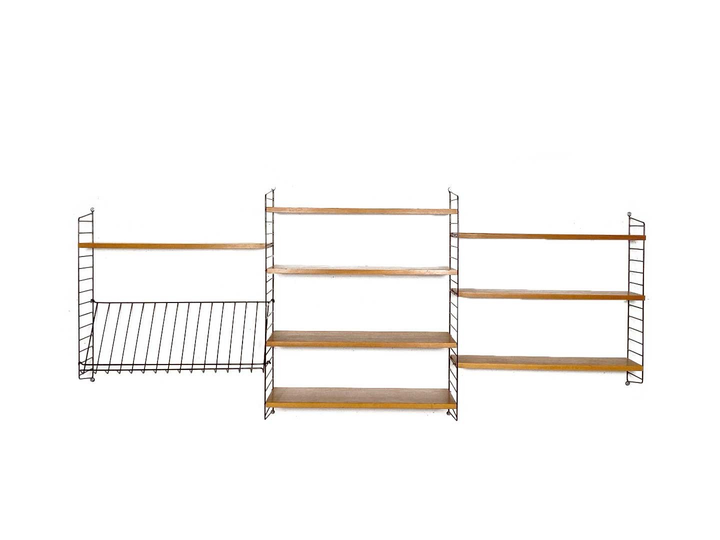 ka4-24-vintage-Nisse-Strinning-wandsysteem-met-lectuurrek---String-Design-AB-(2).jpg