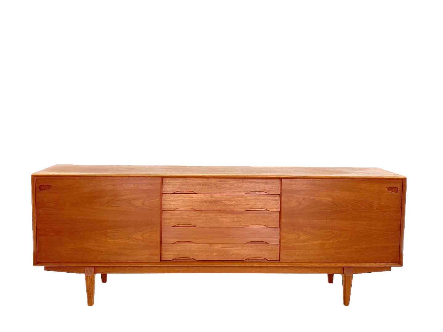 ka22-23-Vintage-teak-sideboard-dressoir-van-Rosengren-Hansen-voor-Skovby-Mobelfabrik,-1960.jpg