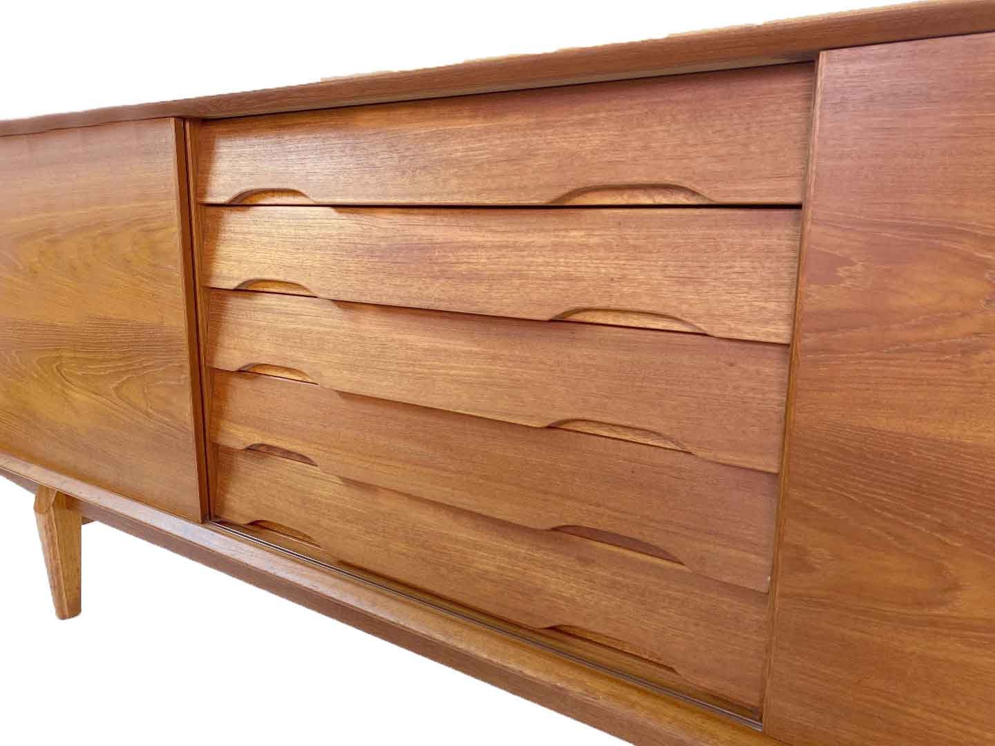 ka22-23-Vintage-teak-sideboard-dressoir-van-Rosengren-Hansen-voor-Skovby-Mobelfabrik,-1960-(7).jpg
