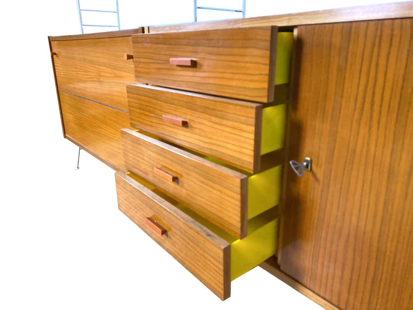 ka21-22-vintage-Sybille-system-DDR-wandsysteem-(8).jpg
