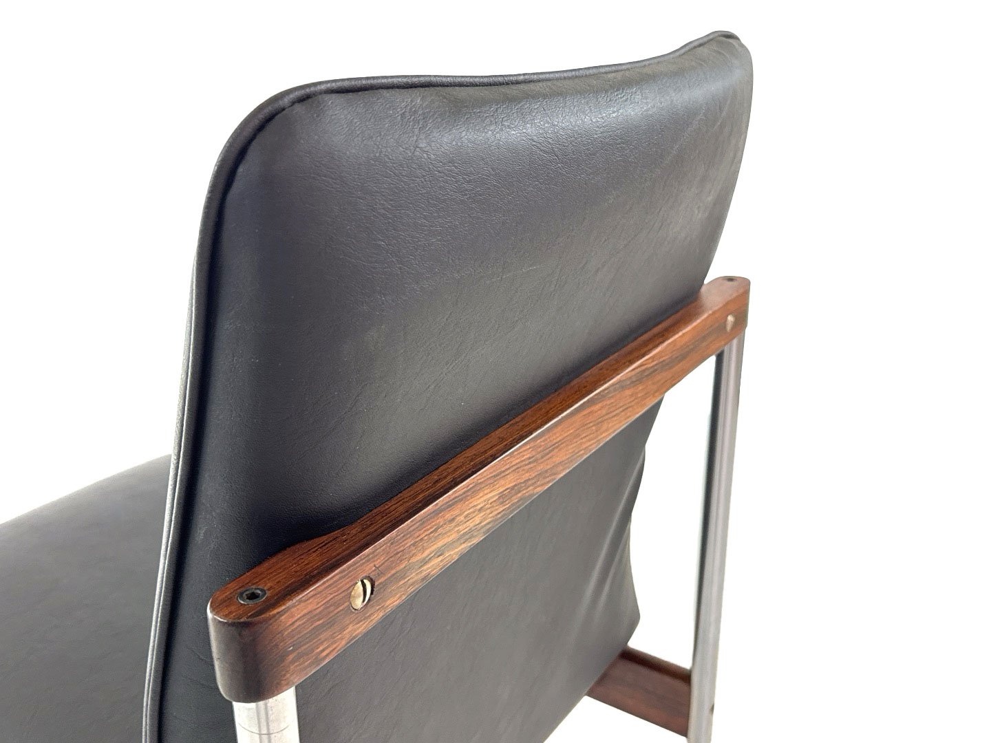 st4-24-6-vintage-eetkamerstoelen-van-C.Denekamp-voor-Thereca-(8).jpg