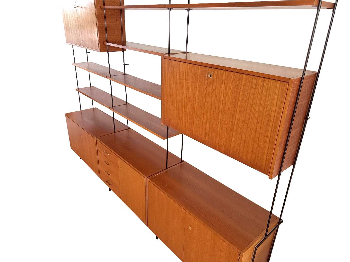 ka32-24-vintage-Omnia-wandsysteem-van-Ernst-Dieter-Hilker-(5).jpg