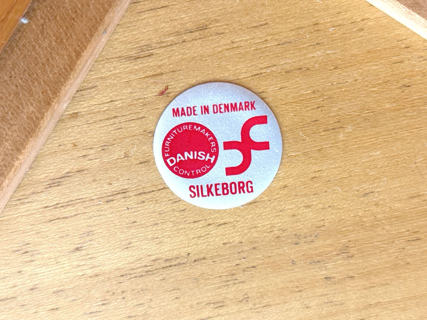 ta1-25-vintage-teakhouten-ronde-uitschuifbare-eettafel-van-Silkeborg-Møbelfabrik,-Denemarken,-1960s-(9).jpg