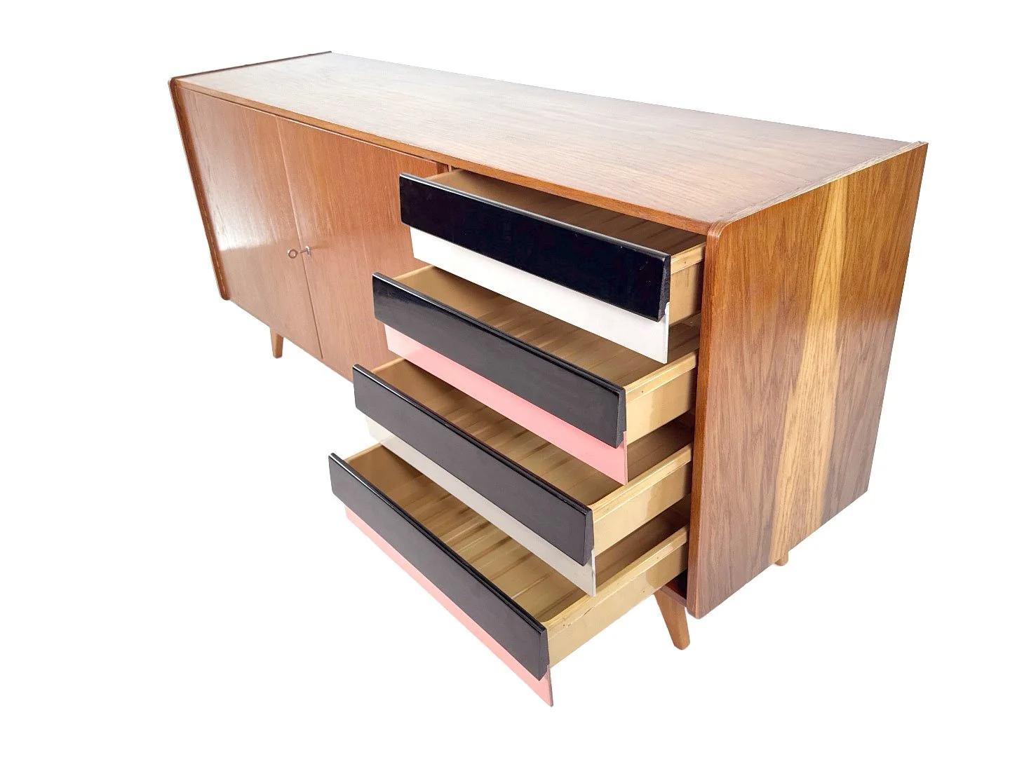 Vintage U-460 sideboard van Jiri Jiroutek in hout – close-up rechterzijde met lades open