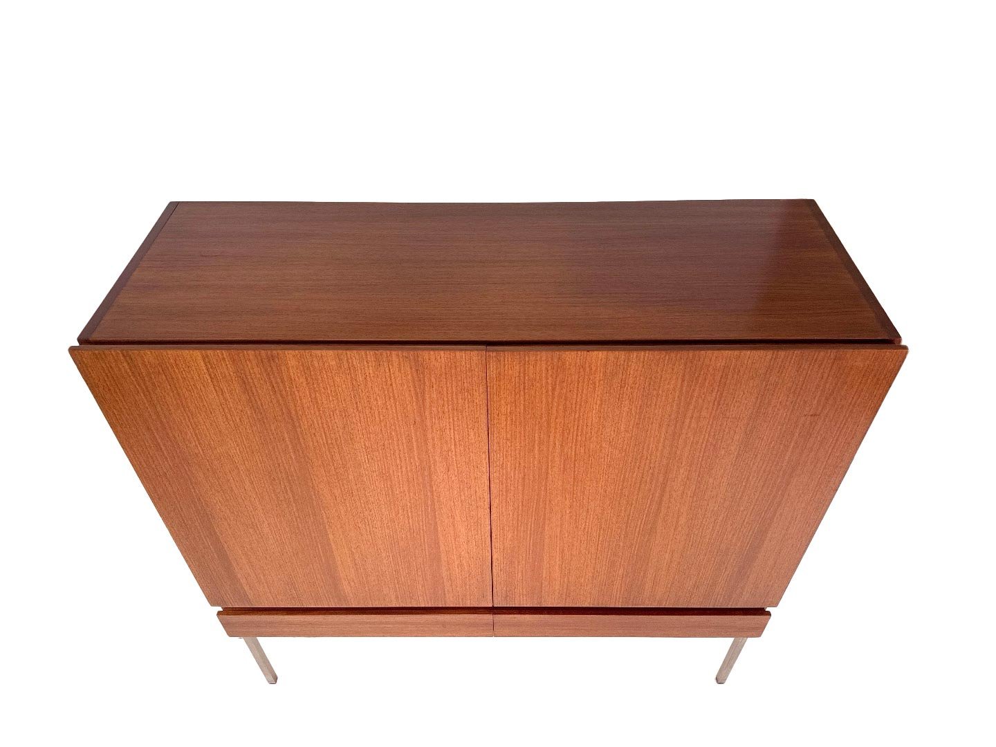 Mid-century-teak-highboard-S21-van-Dieter-Waeckerlin-voor-Behr-ka1-26-(5).jpg