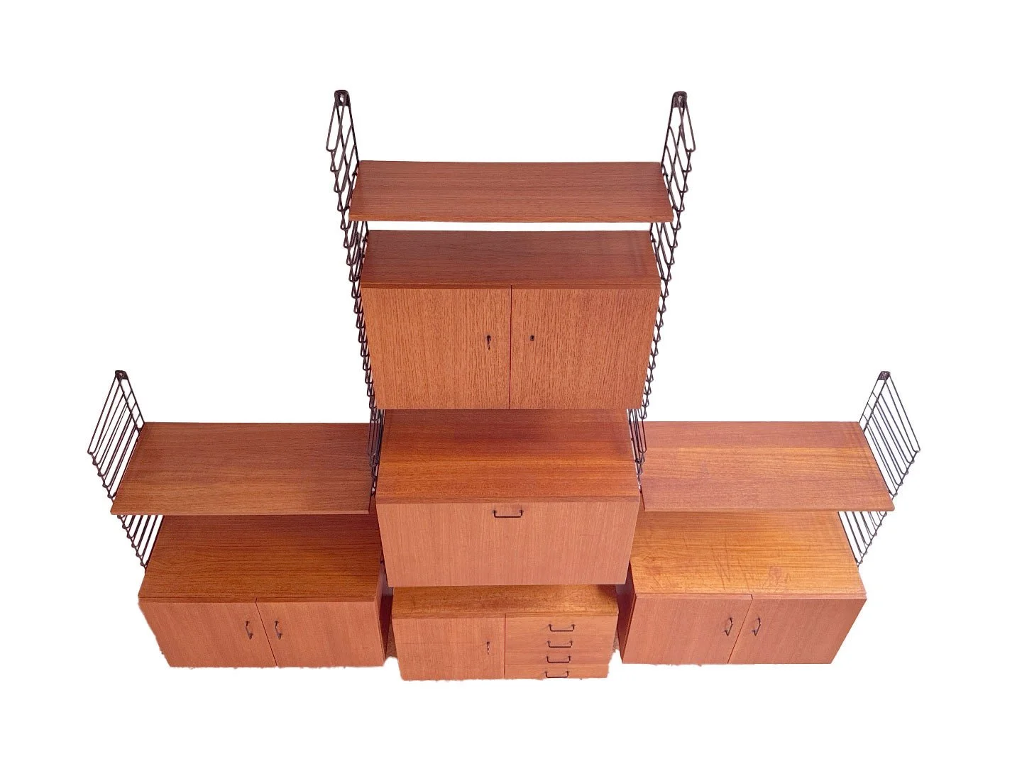 Teak Musterring wall system – top view of designer furniture