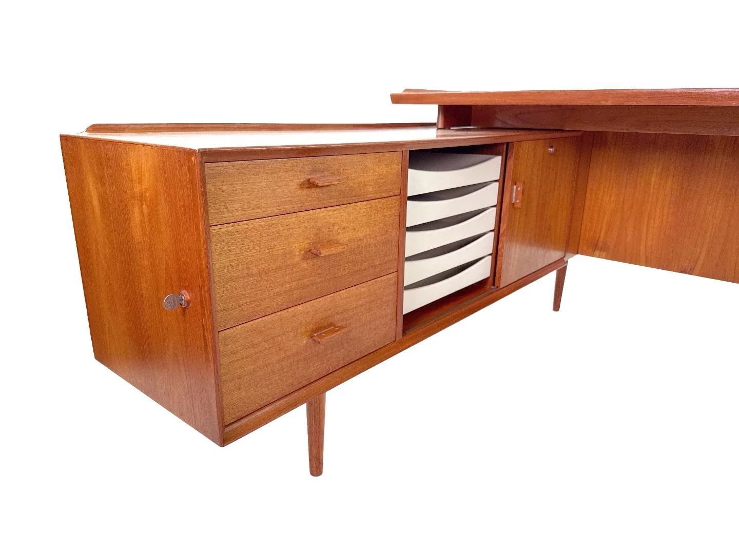 Arne-Vodder-Executive-Desk-Model-209---Sibast,-Denemarken,-1960-bu3-25-(9).jpg