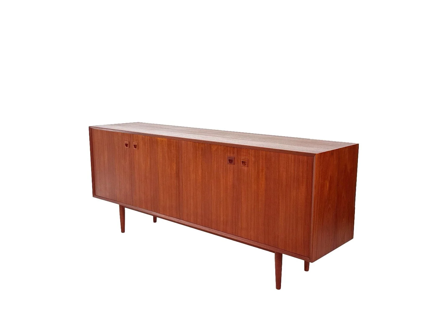 Vintage teak dressoir Erik Bouer Brouer – schuin zijaanzicht rechts