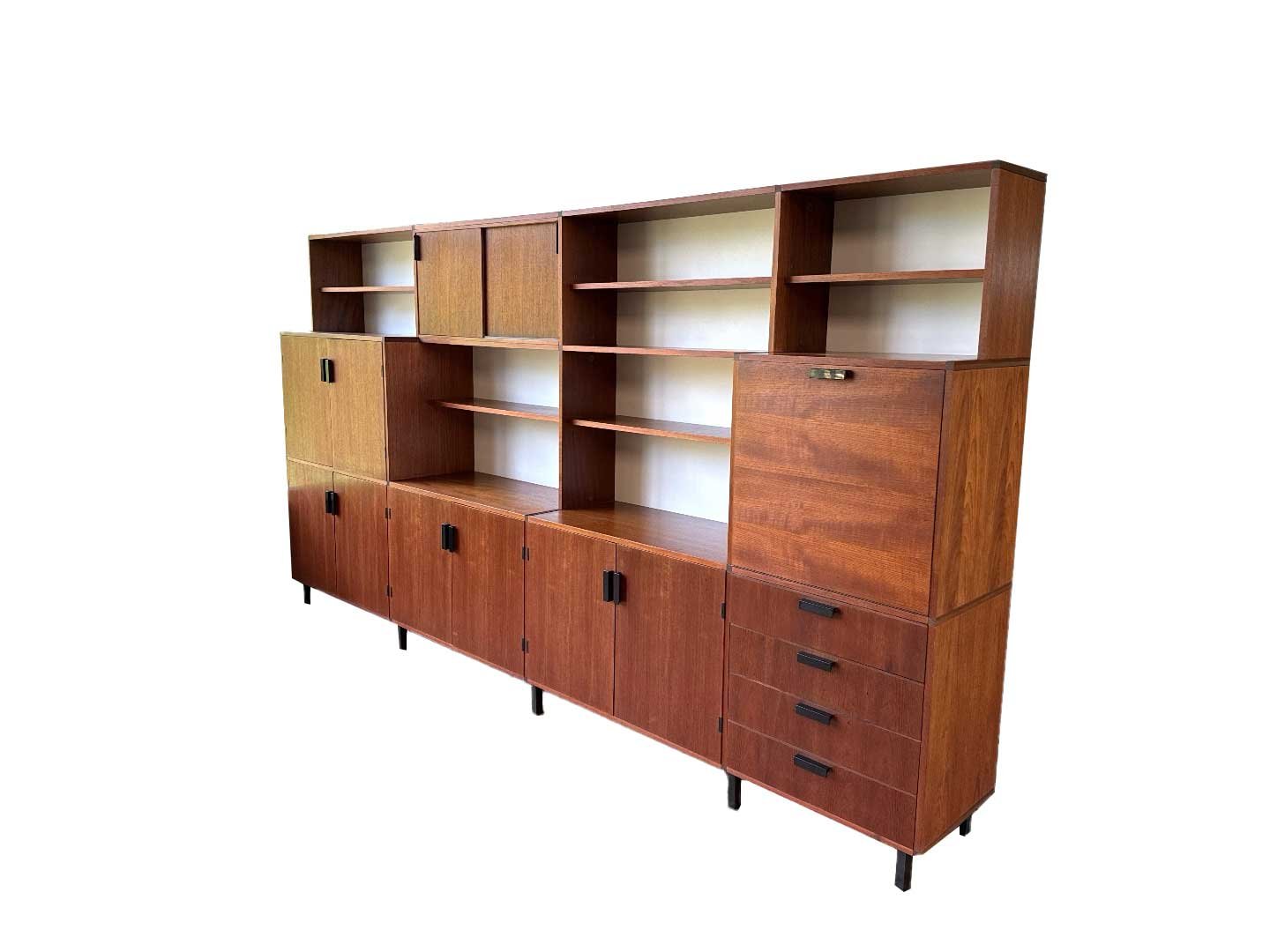 ka29-24-vintage-made-to-measure-wandmeubel-van-Cees-Braakman---Pastoe-(3).jpg