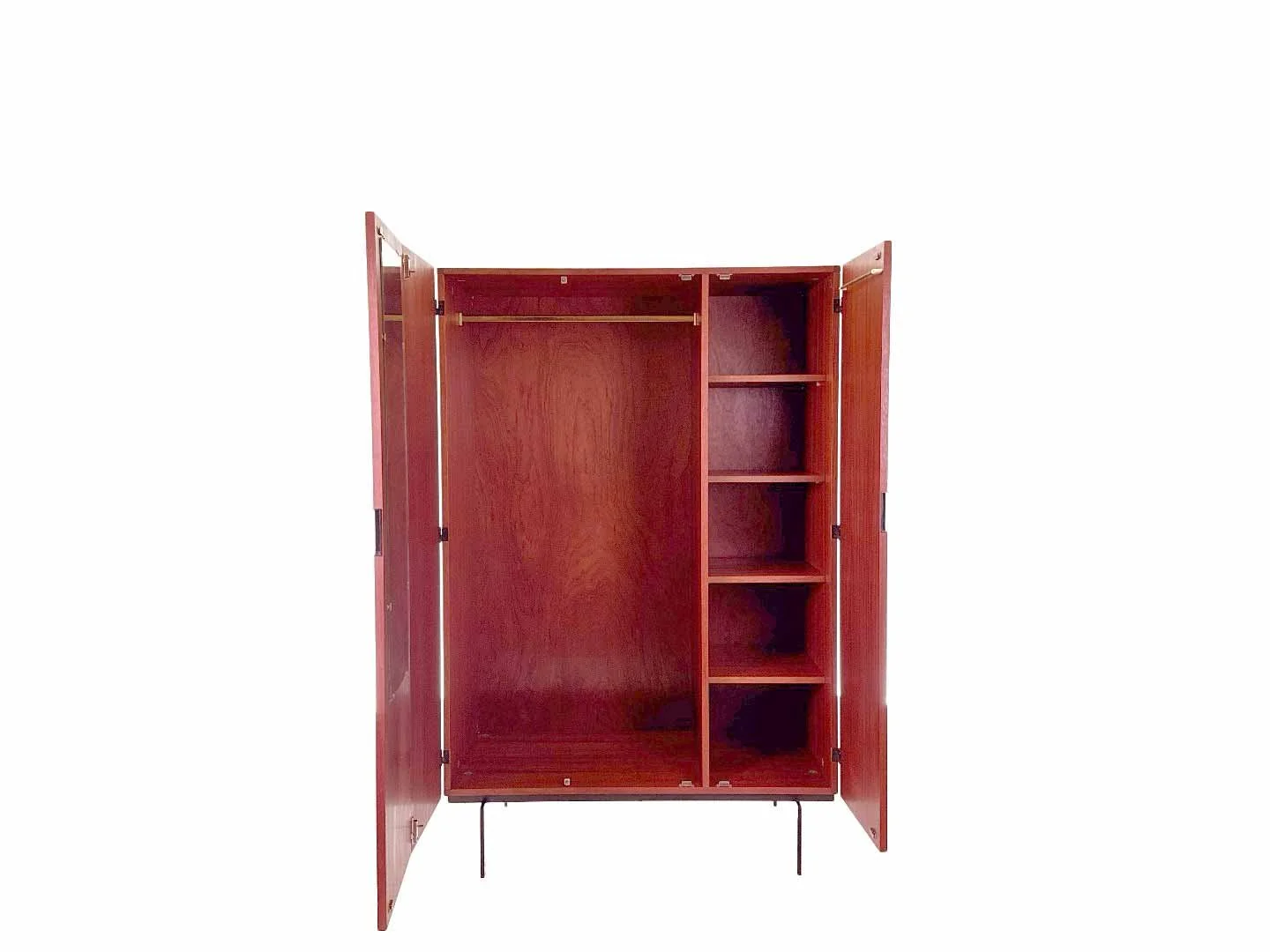 Vintage kledingkast KU10 van Cees Braakman voor Pastoe in teak – alle deuren geopend met zicht op interieur
