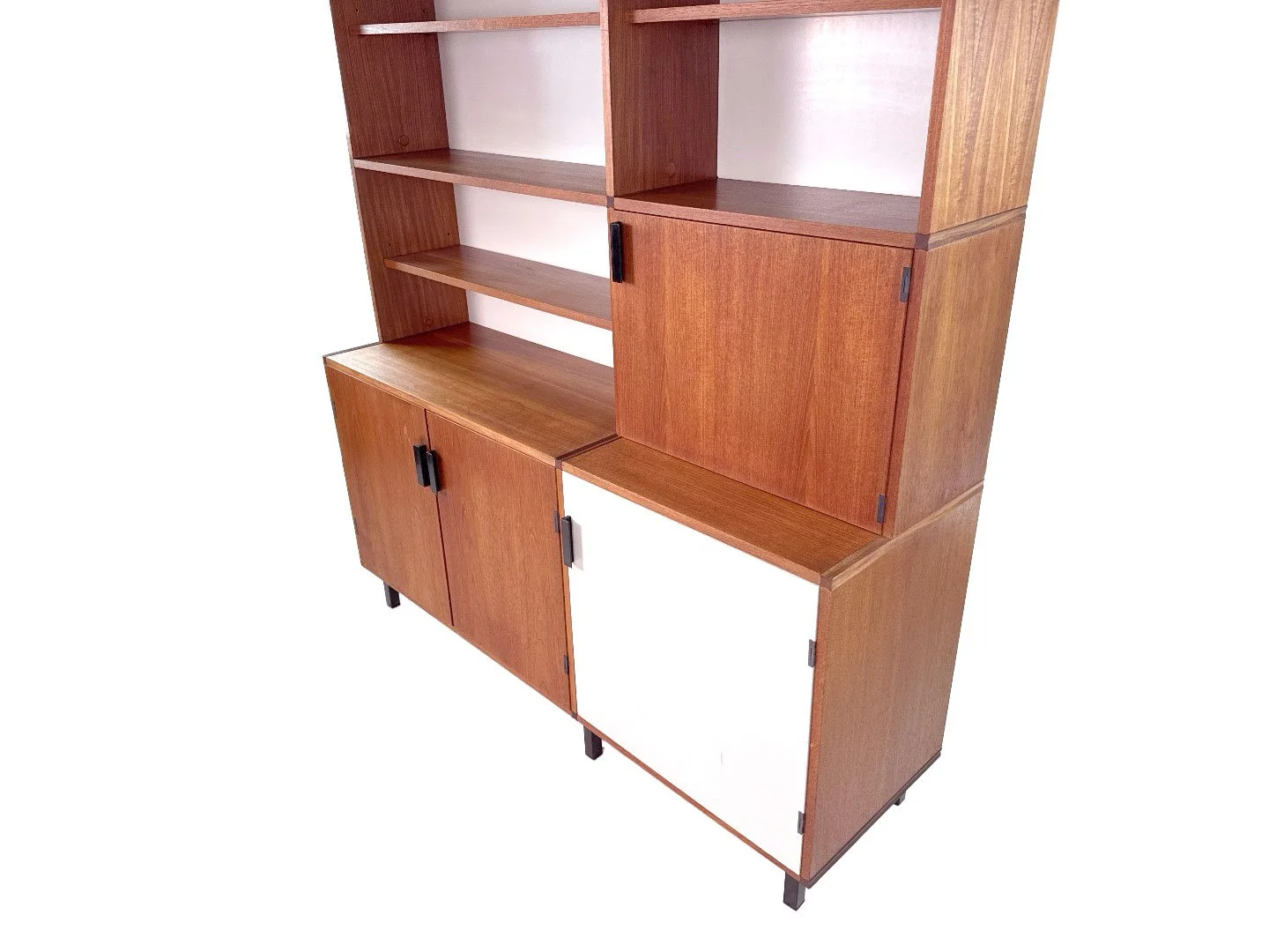 Pastoe-Made-to-Measure-wandmeubel-van-Cees-Braakman-ka22-26-(6).jpg