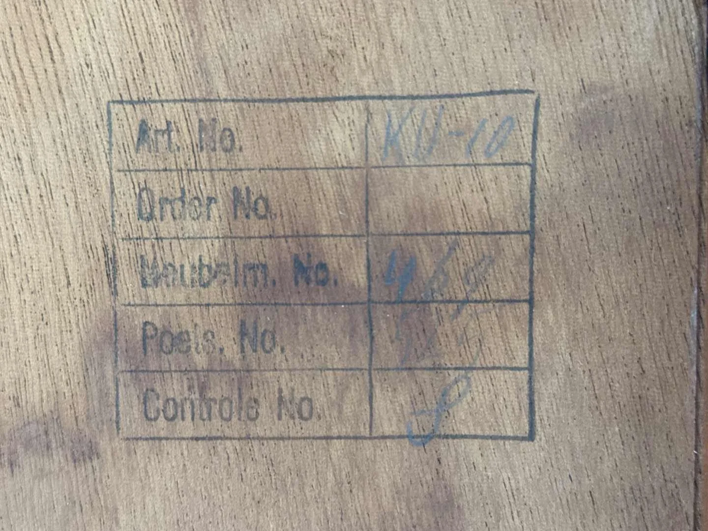 Vintage kledingkast KU10 van Cees Braakman voor Pastoe in teak – close-up van Pastoe merk stempel