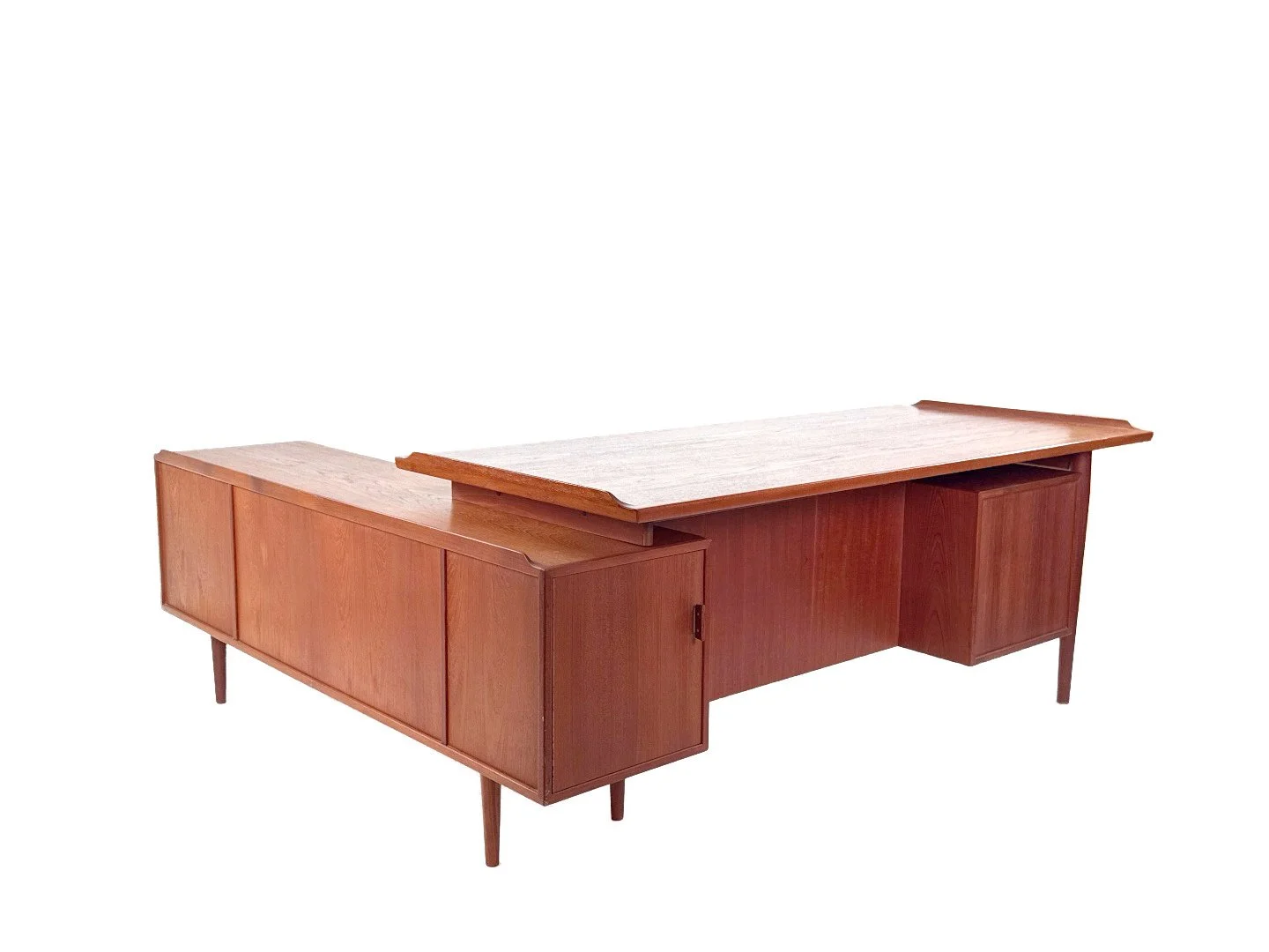 Arne Vodder Model 209 bureau voor Sibast in hout – achteraanzicht Deens design uit 1970