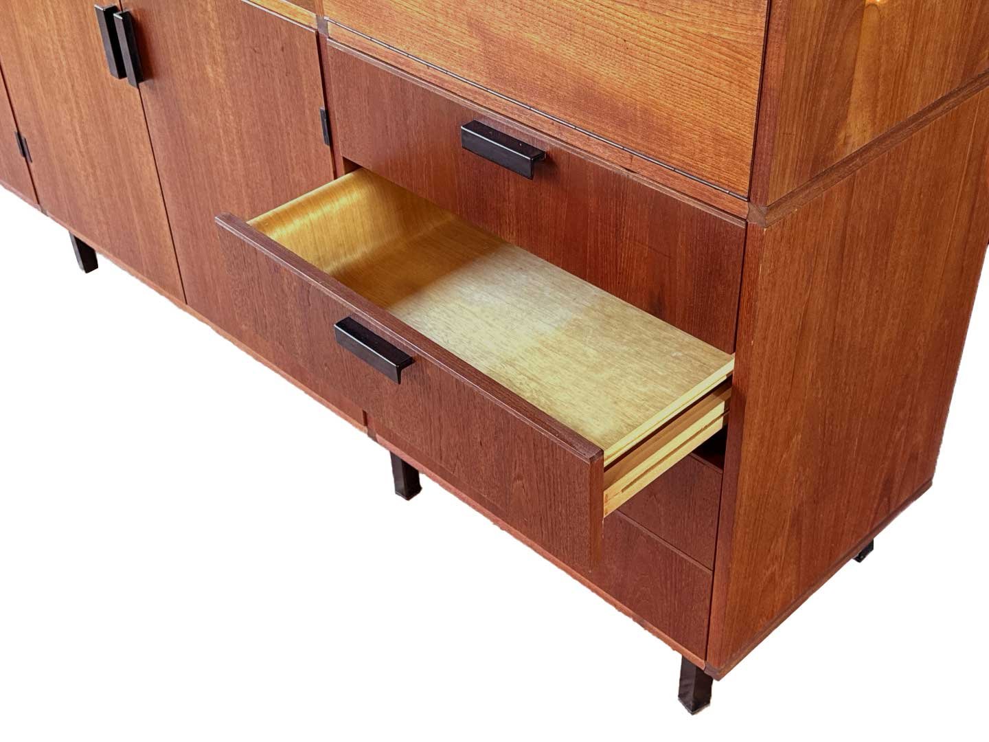 ka29-24-vintage-made-to-measure-wandmeubel-van-Cees-Braakman---Pastoe-(6).jpg