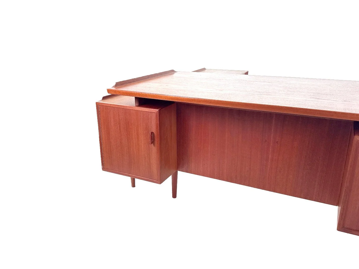 Arne Vodder Model 209 bureau voor Sibast in hout – close-up deurtje achterzijde