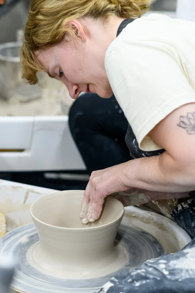 Wheel throwing, hand building, & sculpture ceramic classes for all ...